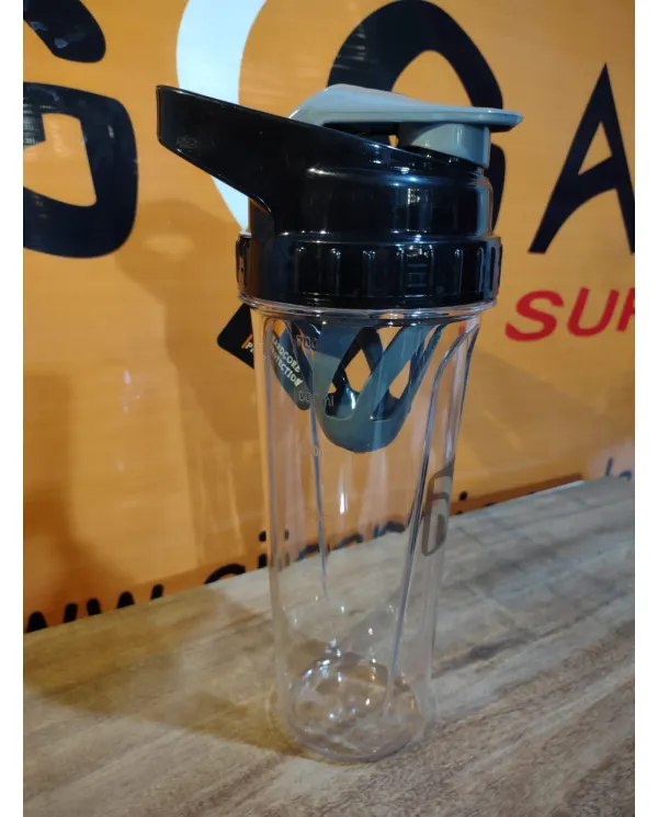 Comprar Coqueteleira 700ml Prottector — Gigantic Suplementos Coqueteleira 700ml Prottector